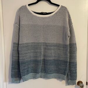 Vince Cotton Crochet Blue White Ombré Sweater size Medium